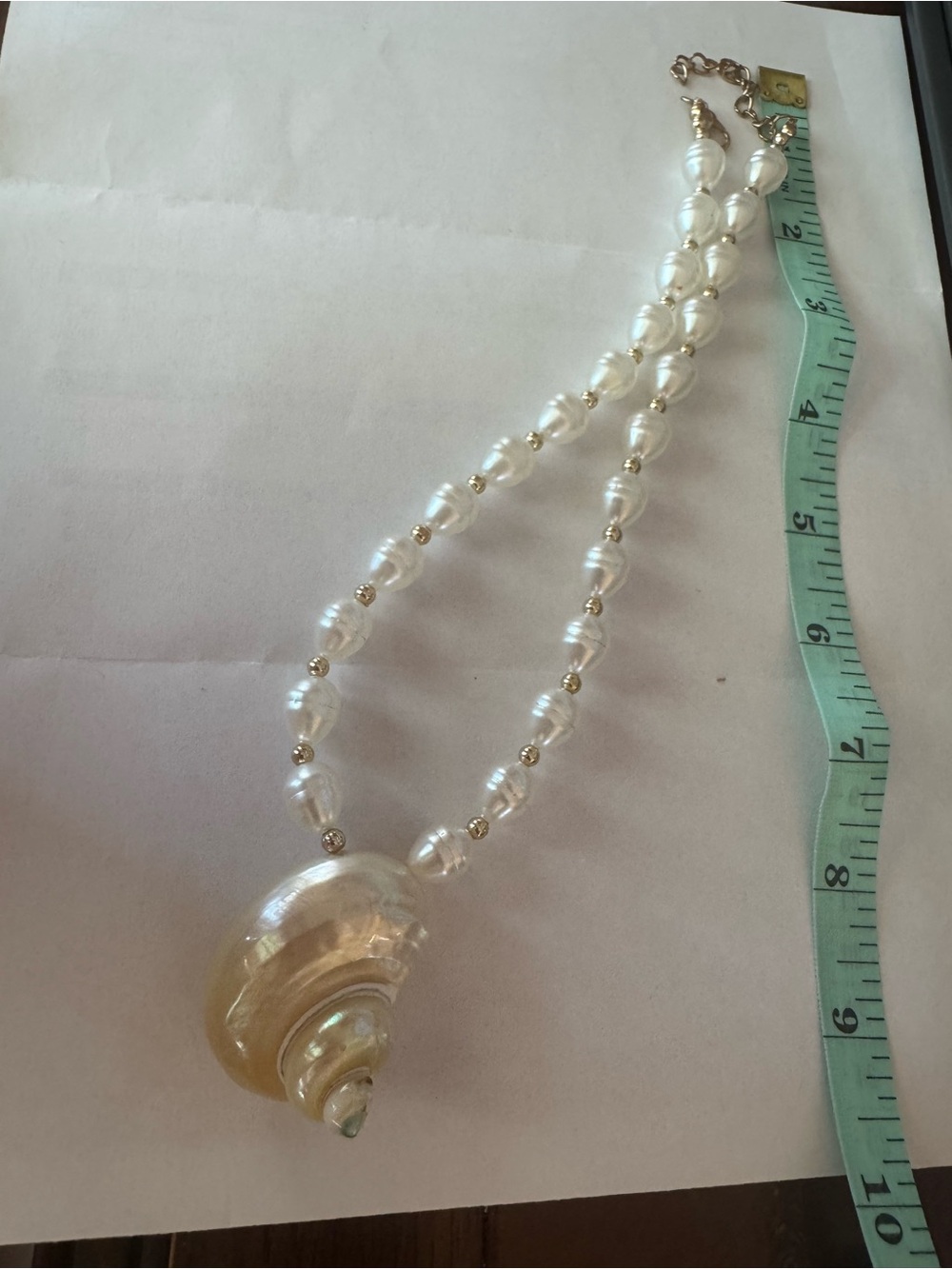 Pearl Bead Necklace with Shell Pendant - White